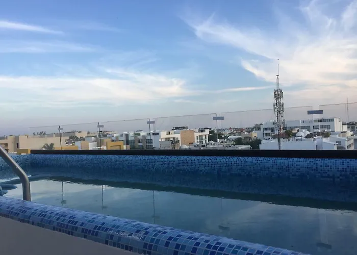 Luxury By The City